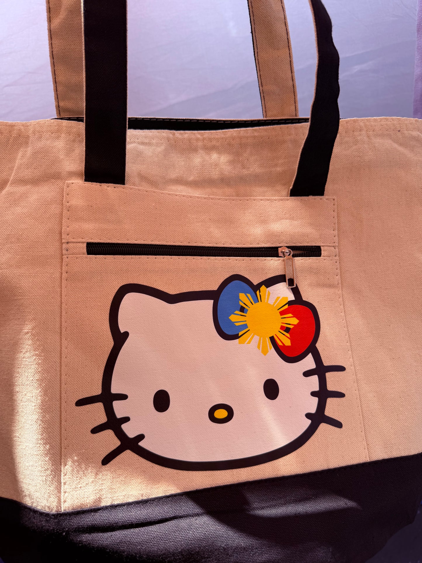 Filipina Kitty Face Zipped Canvas Tote Bag